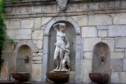 Fontana Venere Ciprea